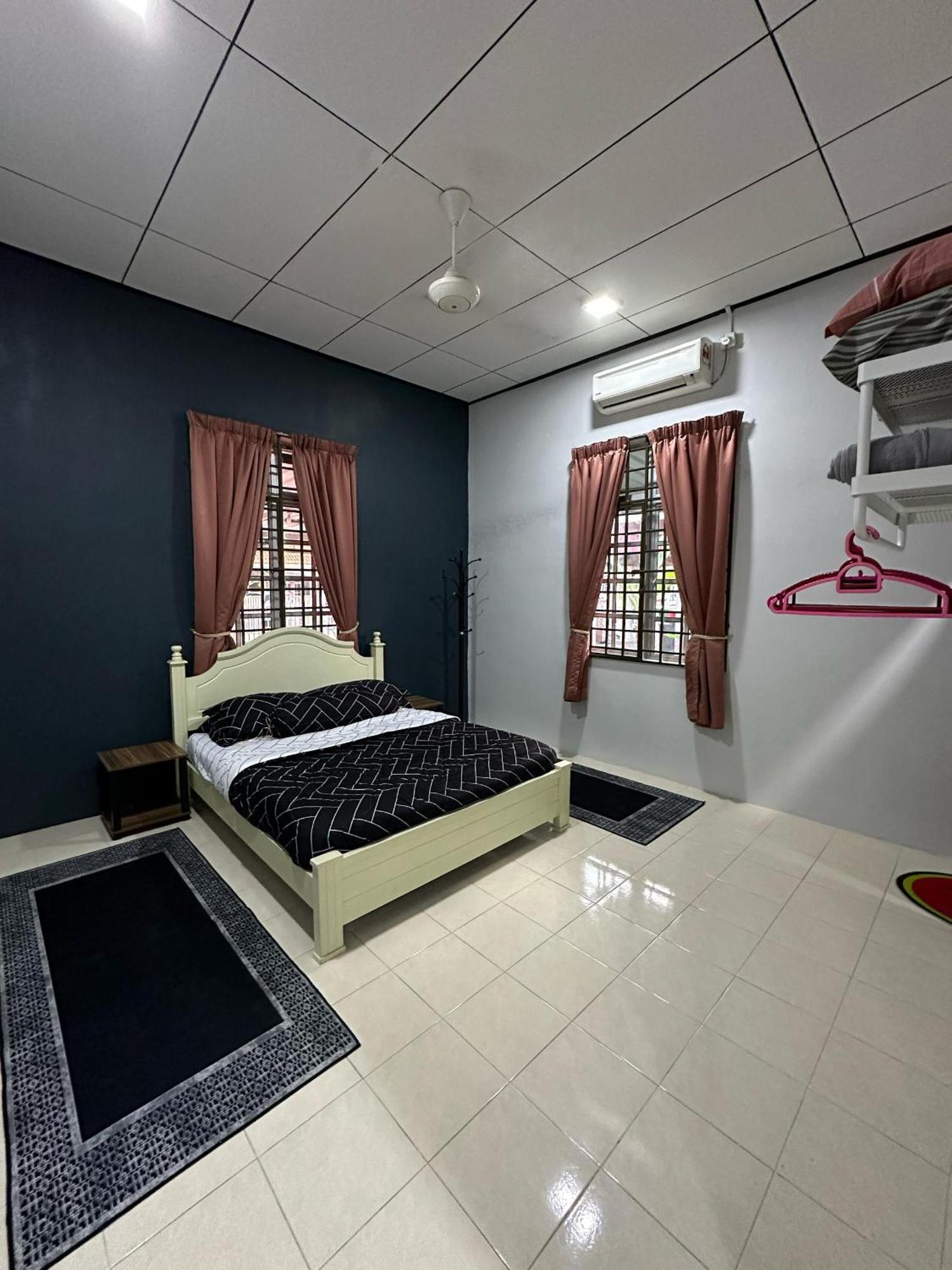 Homestay Izhan Bandar Kuala Terengganu Luaran gambar